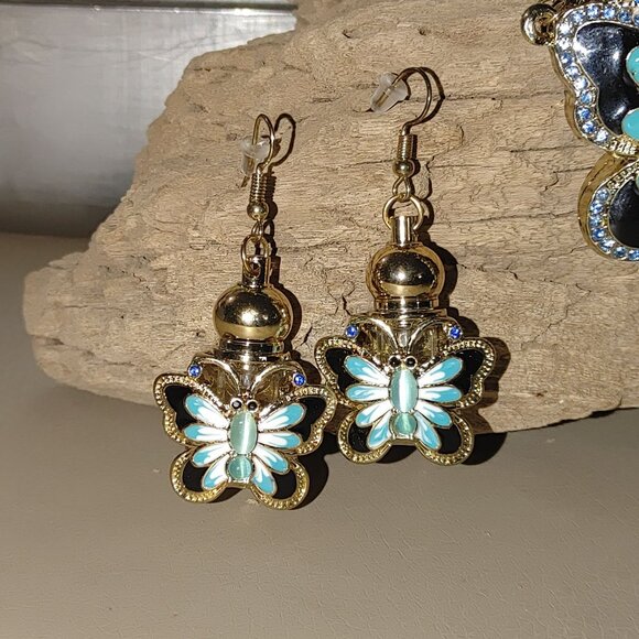 Perfume Butterfly Statement Jewelry Set Necklace Earring Ring Enamel Detailing - Picture 11 of 11